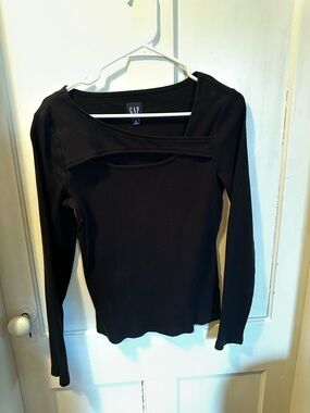 GAP Black Ribbed Long Sleeve Top with Chest Cutout